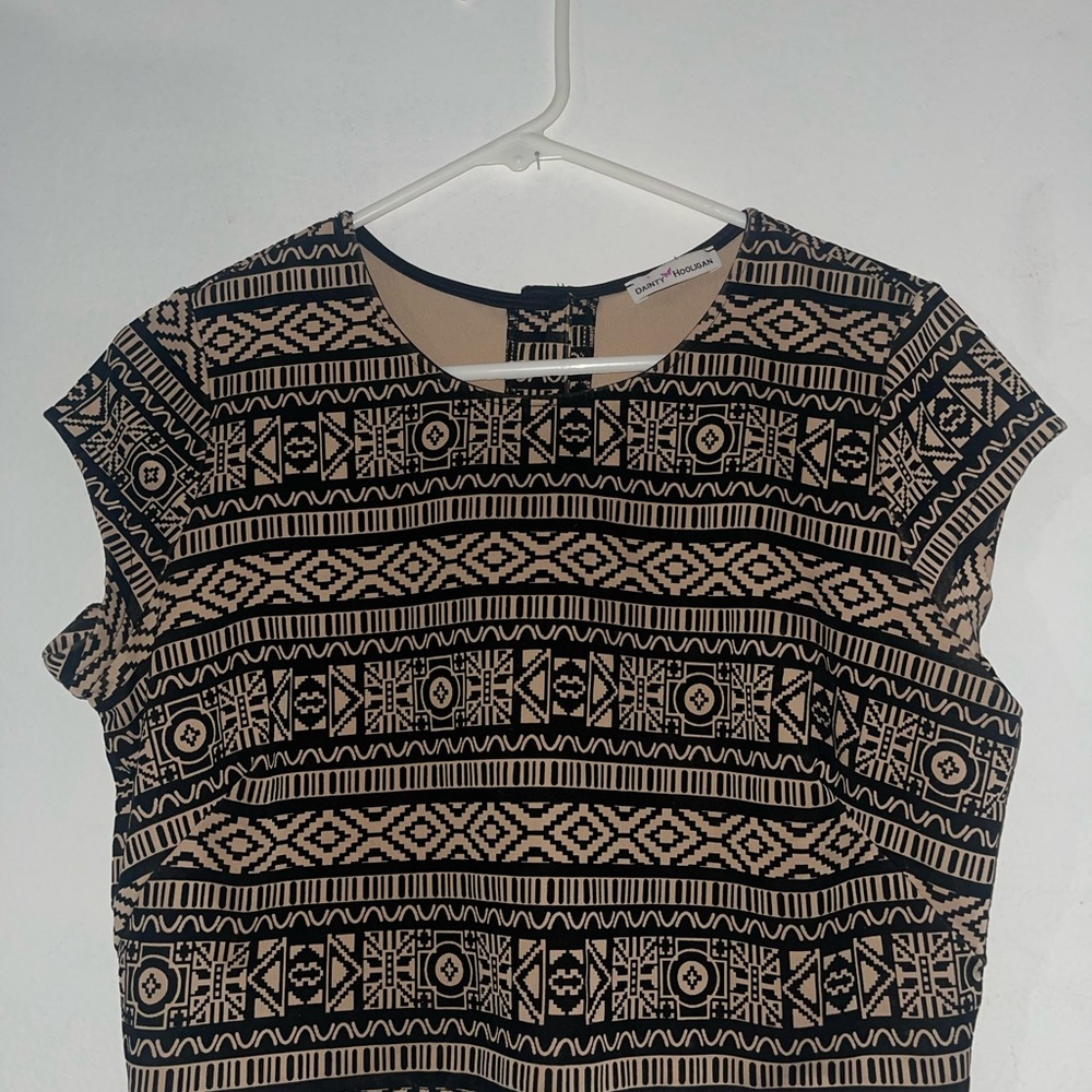Patterned Black and Tan Top